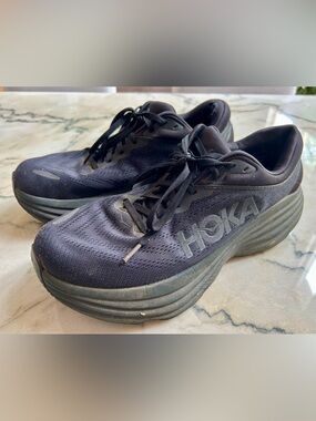 HOKA Black Platform Running Shoes- Bondi 8, size 9.5